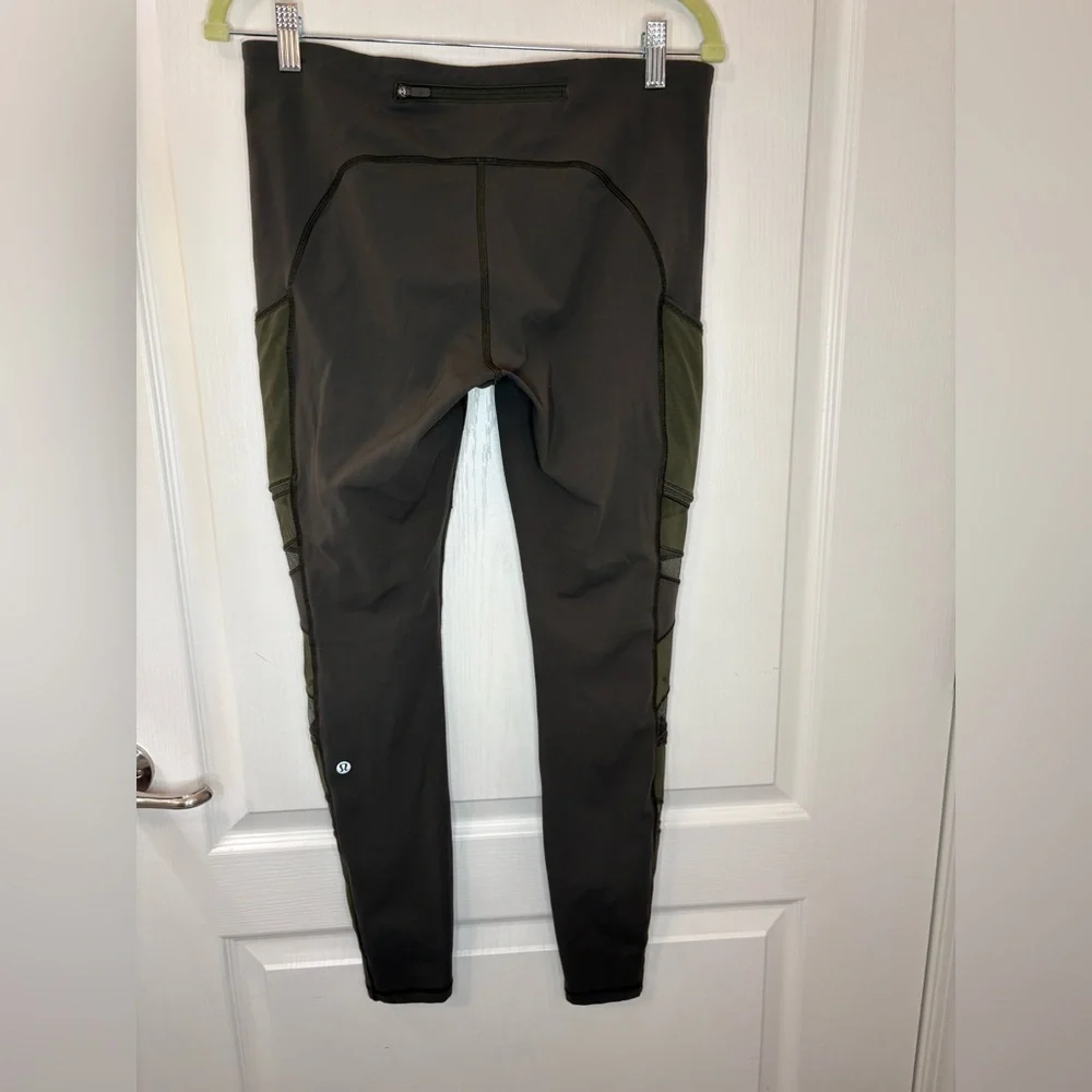 Lululemon•Speed Up Tight *Mesh 28" Full Mesh Leg Detail•Camo Green•10/10EUC• 10 - Picture 10 of 14